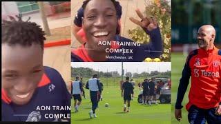 Sekou Kone training at Carrington  , couldn't his excitement in first Manchester United training