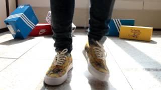 PHARRELL WILLIAMS - HAPPY x FOOTSHOP.CZ