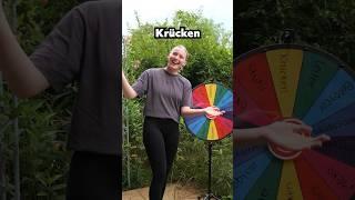 Wir machen BACKFLIPS mit UNMÖGLICHEN GEGENSTÄNDEN  #challenge #funny #trampolin #glücksrad