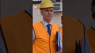 Negotiating Worker Benefits‍️| Utopia #shorts