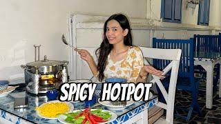 Spicy Hotpot pheli baar kahaya!! ️ | Sistrology | Fatima Faisal