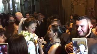 Karlita Hernández saliendo de la misa