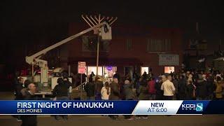 Maccabee's Kosher Deli hosting menorah lightings for Hanukkah