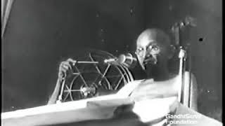 Mahatma Gandhi declares „Do or Die!“, August 1942