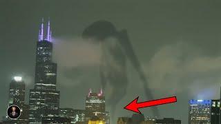 BREAKING NEWS ️ Huge Creature Stomps Through Chicago Fog, February 27, 2025, HollywoodScotty VFX