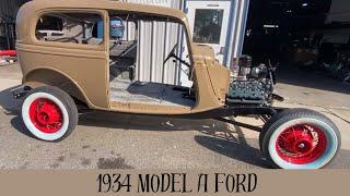 1934 Ford Model A: Custom exhaust system