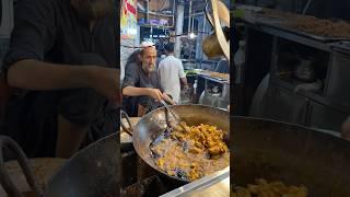 Peshawar Qissa khuwani Bazar Famous Pakorey