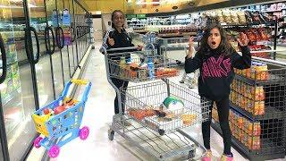 Kids Pretend Play Shopping at Supermarket for Healthy food!! funny video