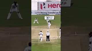 Shami bowling a deadly bouncer