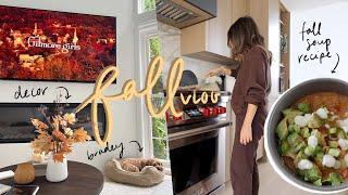 COZY FALL VLOG! more fall decor, homemade soup + at home w/my puppy!!