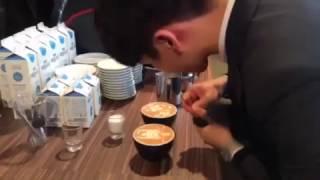 Junbae Bang great latte art with E71