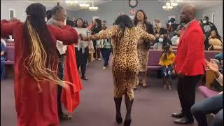 Arch Bishop Q.S Caldwell And Joy Temple Lenox Ga, New Years Eve Praise Break!