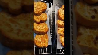 Tasty Pizza Hut Garlic Bread #shortvideo #delicious #food #tasty #masala # Pizza # Garlic