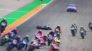 Reiterberger and rea clash at the start of the race 1