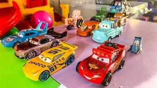 Disney Pixar Cars Lightning Mcqueen, Dinoco, Mater, Hudson, Axlerod, Finn, Frank, Guido, Mack, Shu