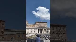 Saint Peter’s Square Large Plaza in Vatican City #shorts