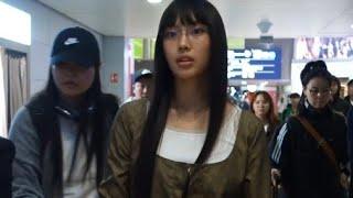 240929 HYEIN 혜인 of Newjeans 뉴진스 Arrival in Paris  @ CDG Airport ️ 29.09.2024 for LOUIS VUITTON