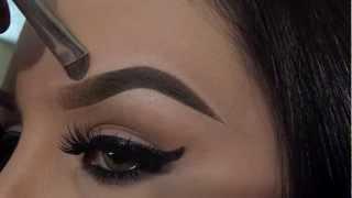 How I Fill In My Eyebrows