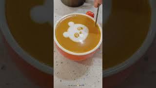 تزين القهوة بالفنجان 