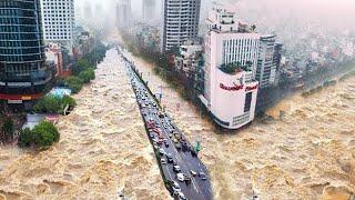 Moscow is underwater today! Floodwaters as high as 5 meters left many cars floating