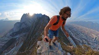 Going up a Dangerous Mountain in Mexico (La Rayita, la Huasteca, Monterrey) 