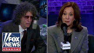 Howard Stern's 'stupid' question to Kamala Harris