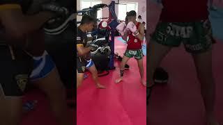 Mohammed Faizan hitting pads with jompop