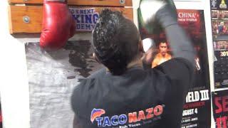 11-0 Golden Boy Promotions PROSPECT Oscar Negrete light SPEED BAG work