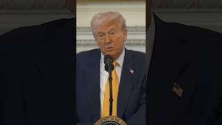Trump Says Tim Cook Shifting Apple Plants From Mexico to US