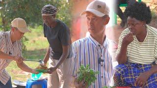 Chinese Son-in-Law cooks Chinese Dishes for our African Family! For the First Time!