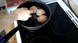 ЭТО ЭЛЕМЕНТАРНО! / Паровые котлеты на сковороде!