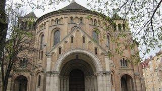 München (D) Die Glocken der Pfarrkirche St. Rupert im Westend