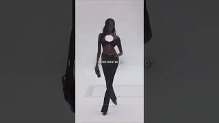 They both are unique   #shorts #model #trending #catwalk #edit #fashion #naomi #anokyai