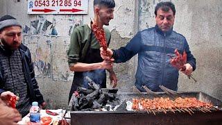 Tek Seferde 100 Şiş Yiyen Müşterim Var! - Sokak Lezzetleri