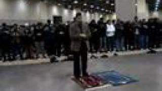 SHeikh Abdelkarim leading Maghrib at RIS in Canada 2007