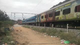 12639 MGR KSR brindavan superfast express crossing through BNCE Bangalore east railway station