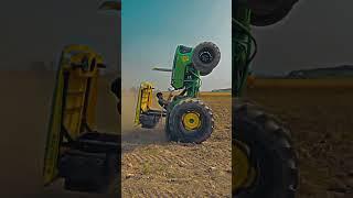 Tractor lover ️#farmer #video #trending #tractorlover #shorts #johndere #tochanking #stunt