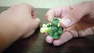 Hamza's reviews: Atomicron collectible mini figures.