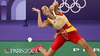 Spain's Carolina Marin honored on badminton medal stand after injury | Paris Olympics | NBC Sports