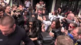 Scott Disick, Kim Kardashian and Kourtney Kardashian at the l'Avenue restaurant