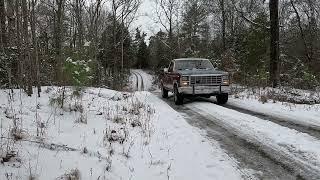 1980 Ford F150 4x4 Sound drive by.