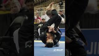 Mateo Cardona is on fire today in the brown belt lightweight division! #ibjjf #bjj #jiujitsu