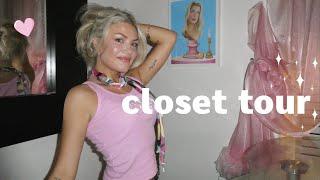Stylist: Closet Tour + 5 Outfits 