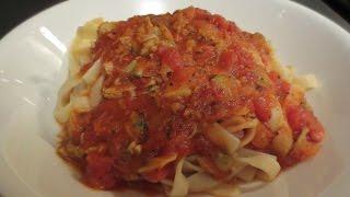 Linguini with Red Clam Sauce