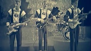 The Spotnicks - The Spotnicks Theme (live Dutch TV 1964)