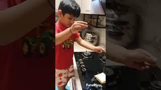 "Adorable Kid Makes Toast Like a Pro! | Bread Toaster Challenge!"️