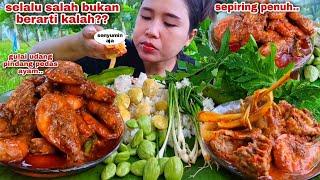 EAT, CURRY SHRIMP, CHICKEN BONE, RAW LALAPAN, JENGKOL, PETE, PAPAYA LEAVES, CHIVES