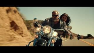 BLOOD FATHER CLIP "MOTORCYCLE CHASE" RED BAND HD