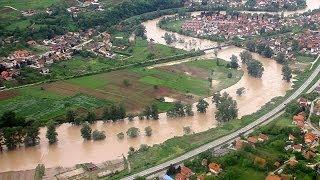 Obrenovac: Serbia's flood-hit 'ghost-town'