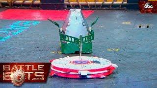 Chomp vs. Captain Shrederator - BattleBots